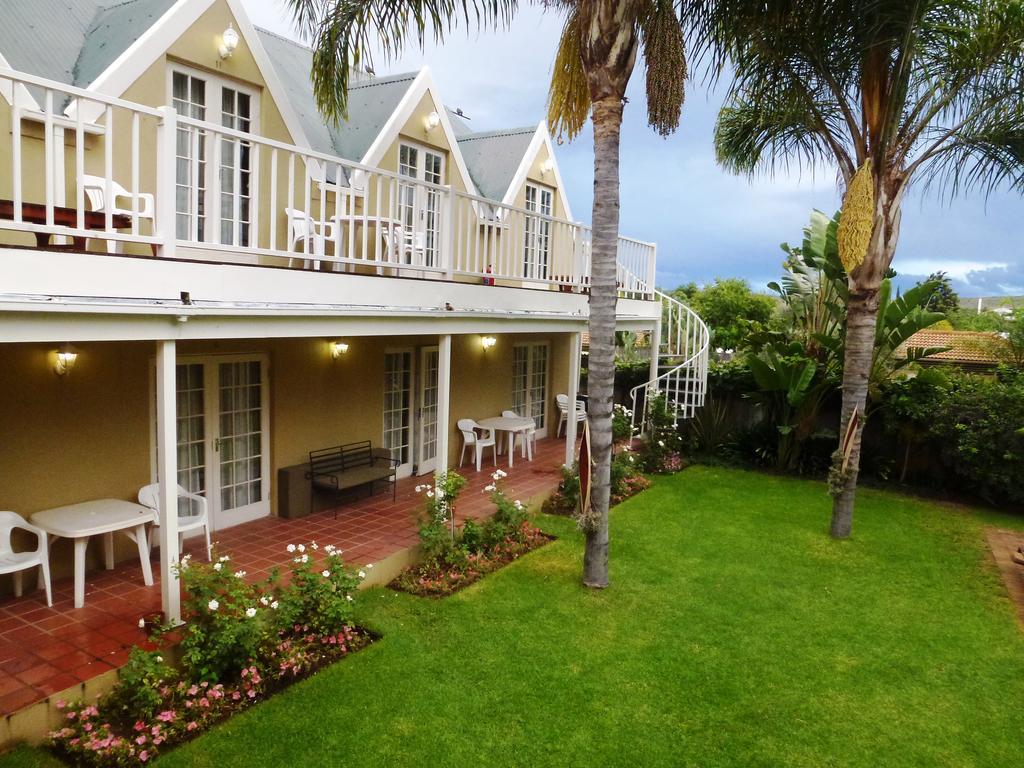 @Yamkela Guest House Oudtshoorn Δωμάτιο φωτογραφία