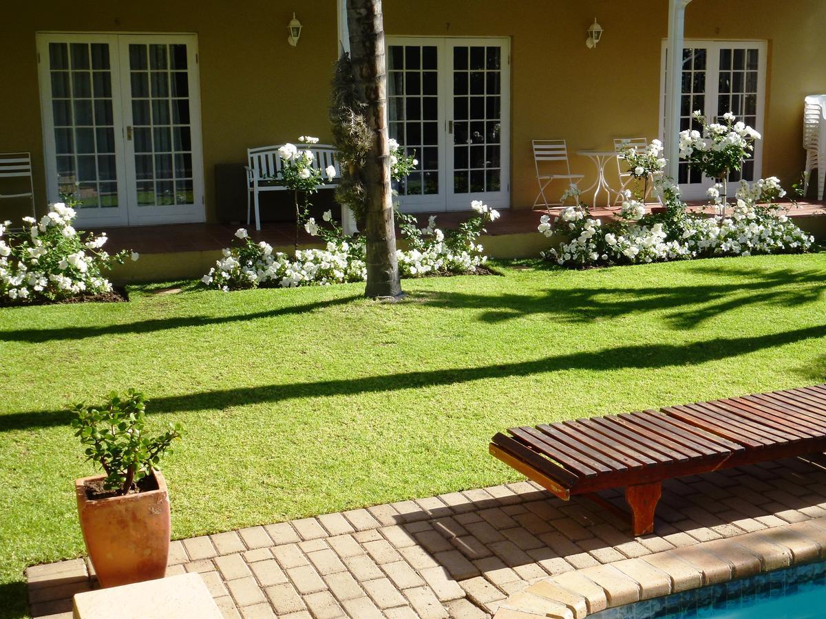 @Yamkela Guest House Oudtshoorn Εξωτερικό φωτογραφία