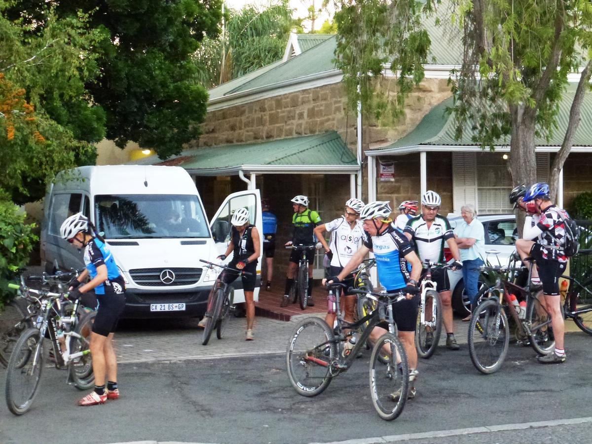 @Yamkela Guest House Oudtshoorn Εξωτερικό φωτογραφία