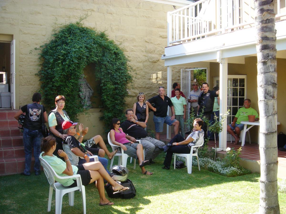 @Yamkela Guest House Oudtshoorn Εξωτερικό φωτογραφία